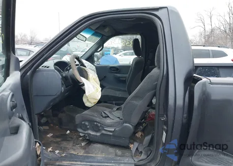 1999 Ford F-150 Xl/Xlt z USA, uszkodzony, nr VIN 1FTZF0720XKA20535